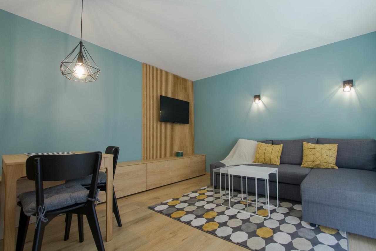 Hat Old Town Designer Apartments Brasov Bagian luar foto