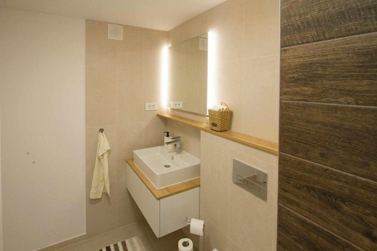 Hat Old Town Designer Apartments Brasov Bagian luar foto